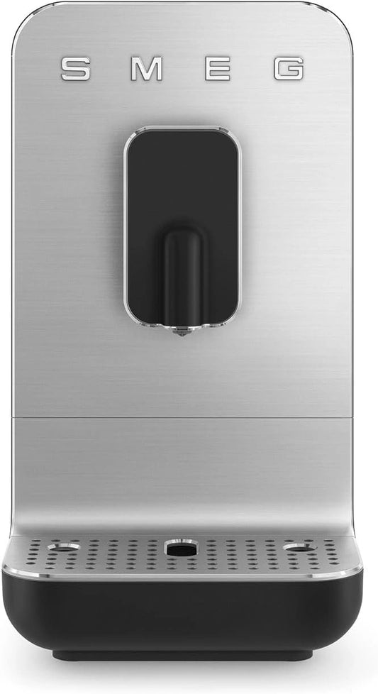Zbiornik na wodę Smeg BCC11BLMEU, 1350 W, 1,4 l, kolor czarny